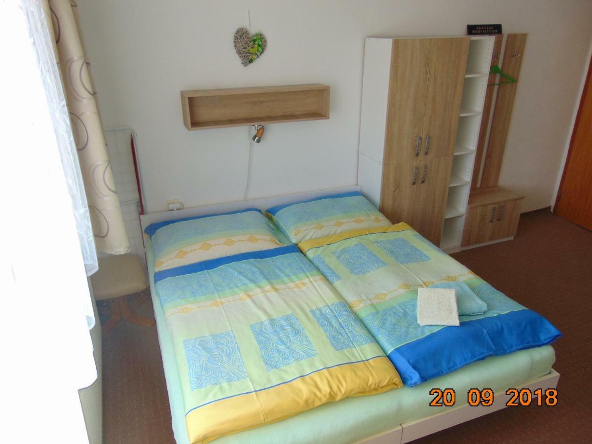 Privat Alfa Apartment Hrabusice Bagian luar foto